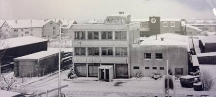 Hänchen administration building